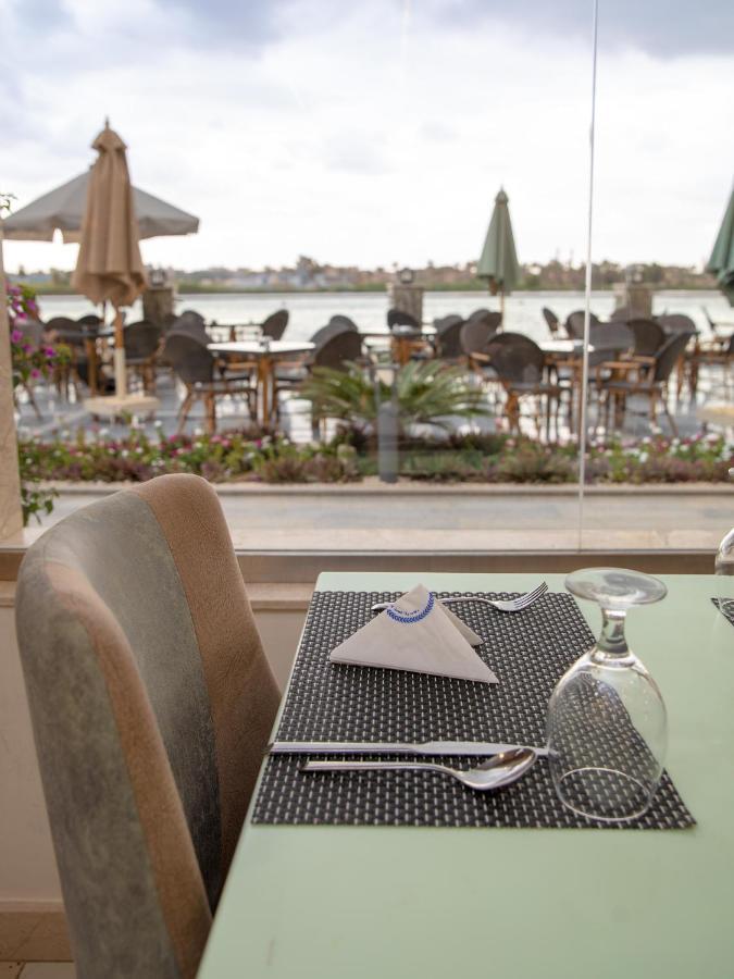 Nile Club Hotel Kairo Bagian luar foto