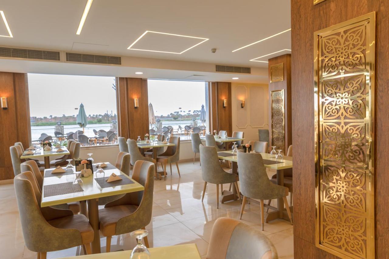 Nile Club Hotel Kairo Bagian luar foto